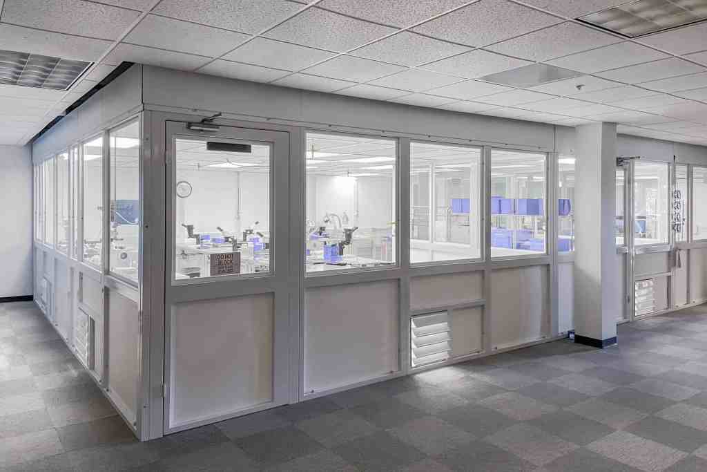 Modulus Cleanrooms Modular Cleanroom Hardwall Steel Frame - Copy 1